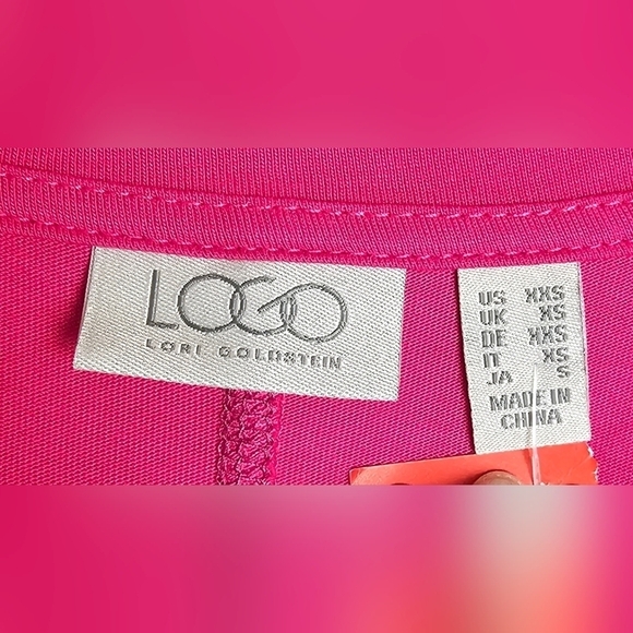 LOGO by Lori Goldstein Cotton Modal Seamed V-Neck Top w Pockets FUCHSIA - Picture 6 of 7